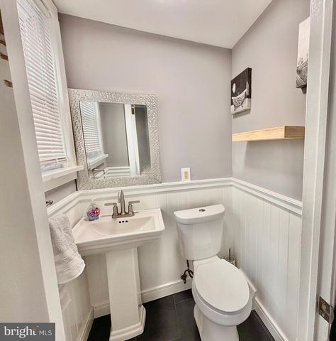 901 COOKE LN, Norristown, PA 19401