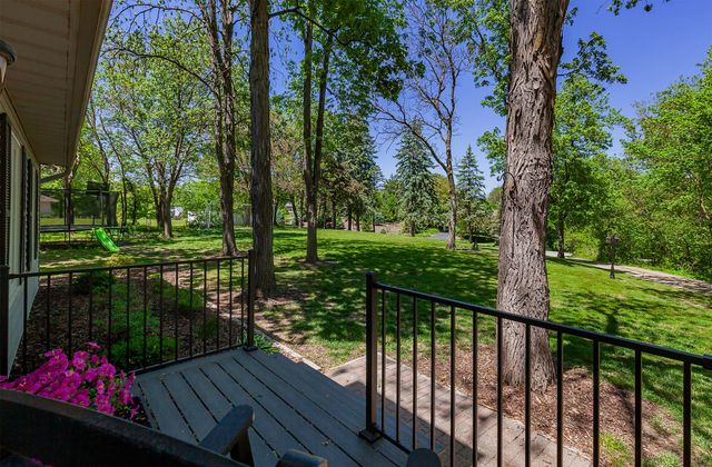 33080 Fox Creek Drive, Waukee, IA 50263