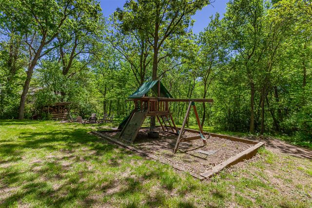 33080 Fox Creek Drive, Waukee, IA 50263