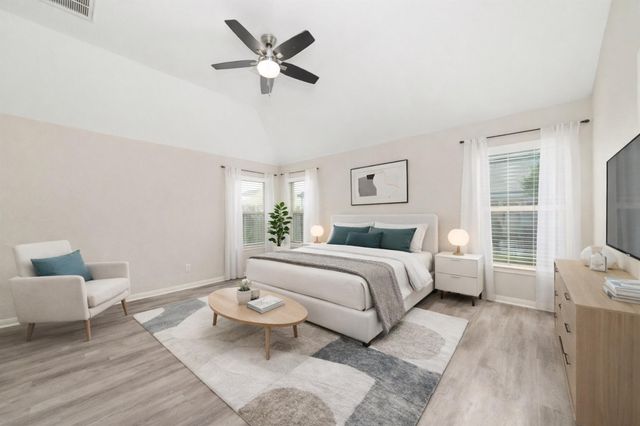 19610 Kingston Green Lane, Houston, TX 77073