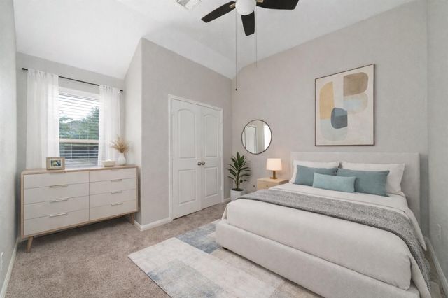 19610 Kingston Green Lane, Houston, TX 77073