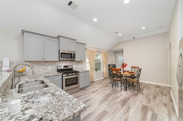 19610 Kingston Green Lane, Houston, TX 77073