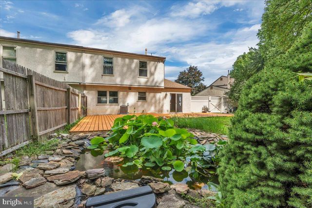 31 CHRISTOPHER RD, Voorhees, NJ 08043