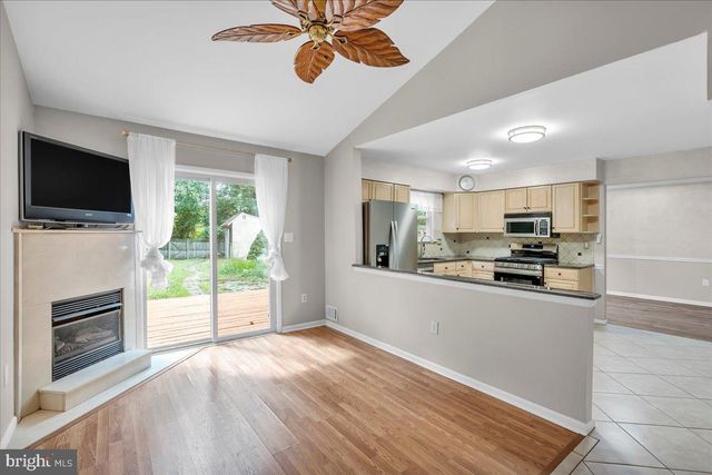 31 CHRISTOPHER RD, Voorhees, NJ 08043