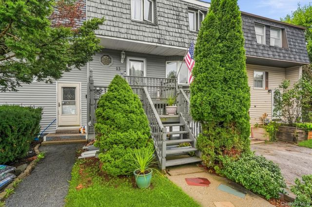 13 Old Anvil Lane, Middletown, NY 10940