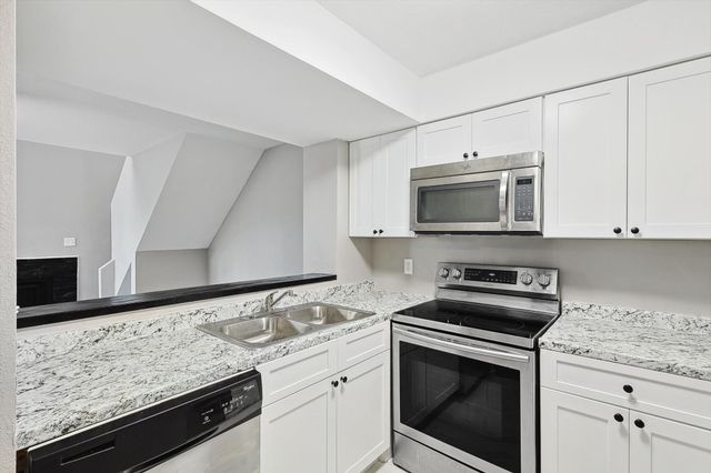 9805 Walnut Street 201, Dallas, TX 75243