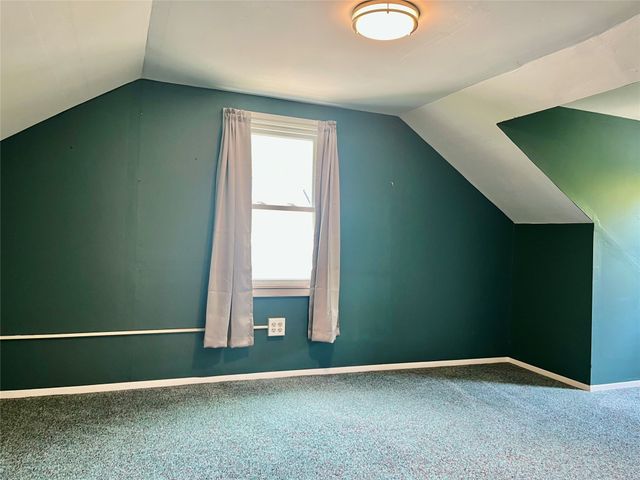 214 ANDREWS PARK Boulevard, Erie, PA 16511