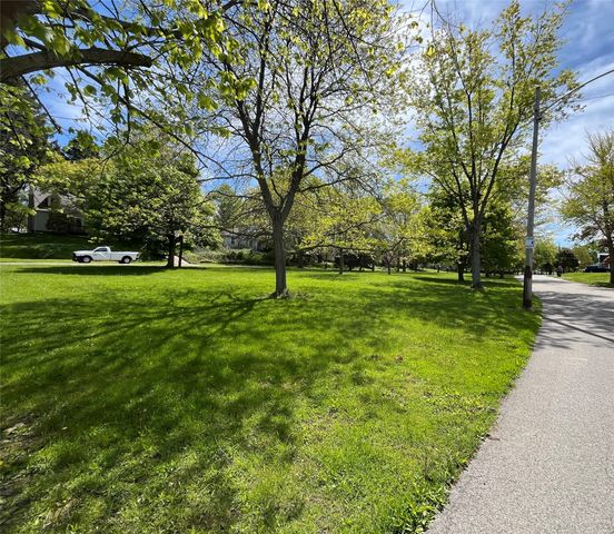 214 ANDREWS PARK Boulevard, Erie, PA 16511