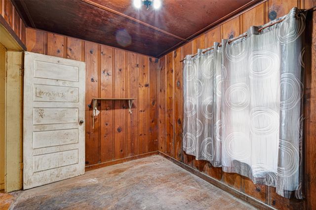 2127 Pearl Street, Houston, TX 77029
