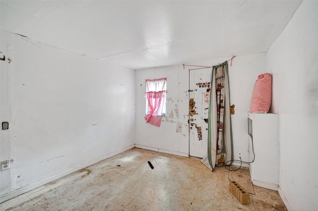 2127 Pearl Street, Houston, TX 77029