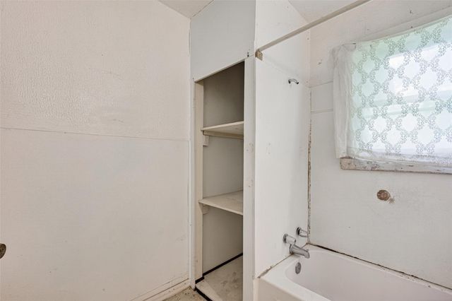 2127 Pearl Street, Houston, TX 77029