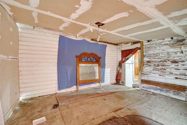 2127 Pearl Street, Houston, TX 77029