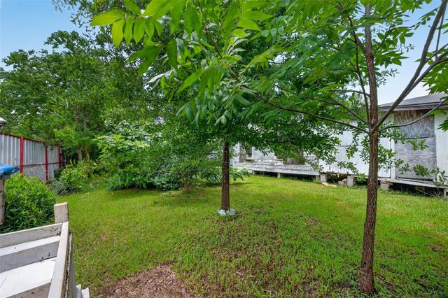 2127 Pearl Street, Houston, TX 77029