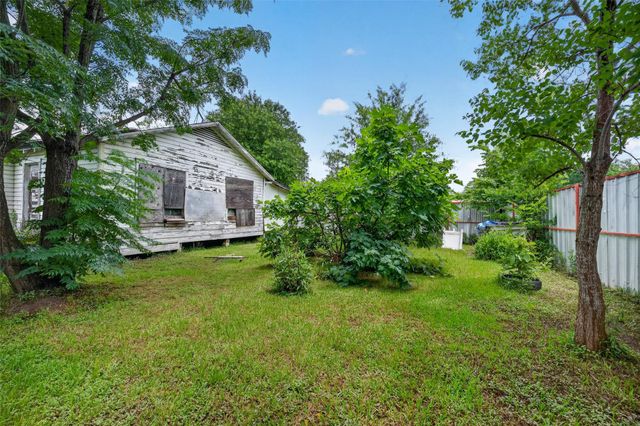 2127 Pearl Street, Houston, TX 77029