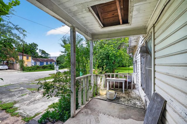 2127 Pearl Street, Houston, TX 77029