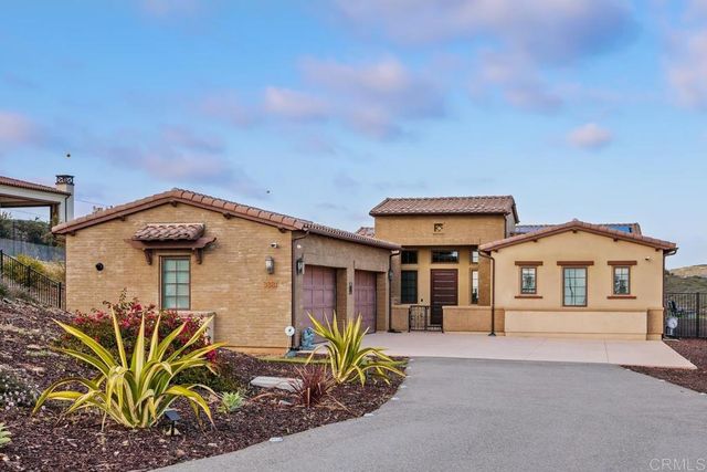 3881 Rancho Summit Drive, Encinitas, CA 92024