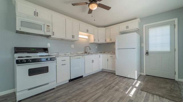 2517 River Drive, Highland, IN 46322