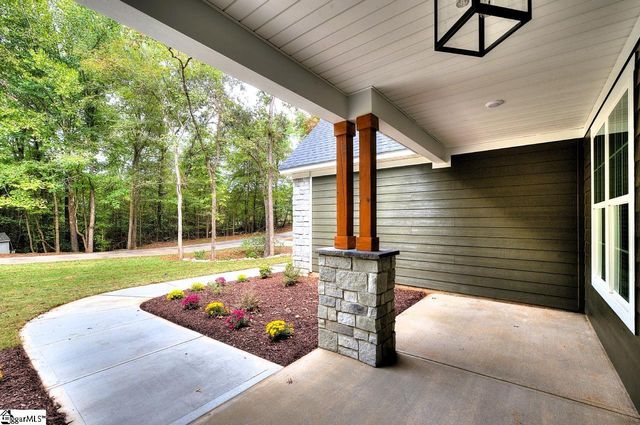 315 Lakefront Drive, Anderson, SC 29626