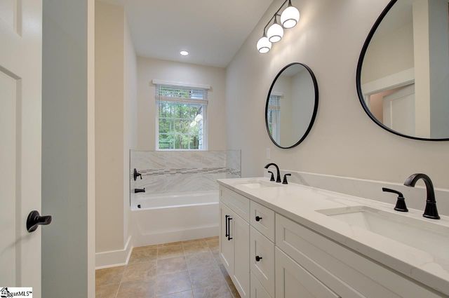 315 Lakefront Drive, Anderson, SC 29626