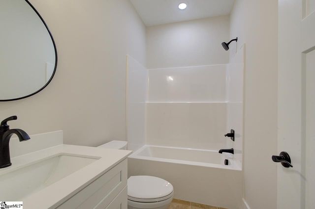 315 Lakefront Drive, Anderson, SC 29626