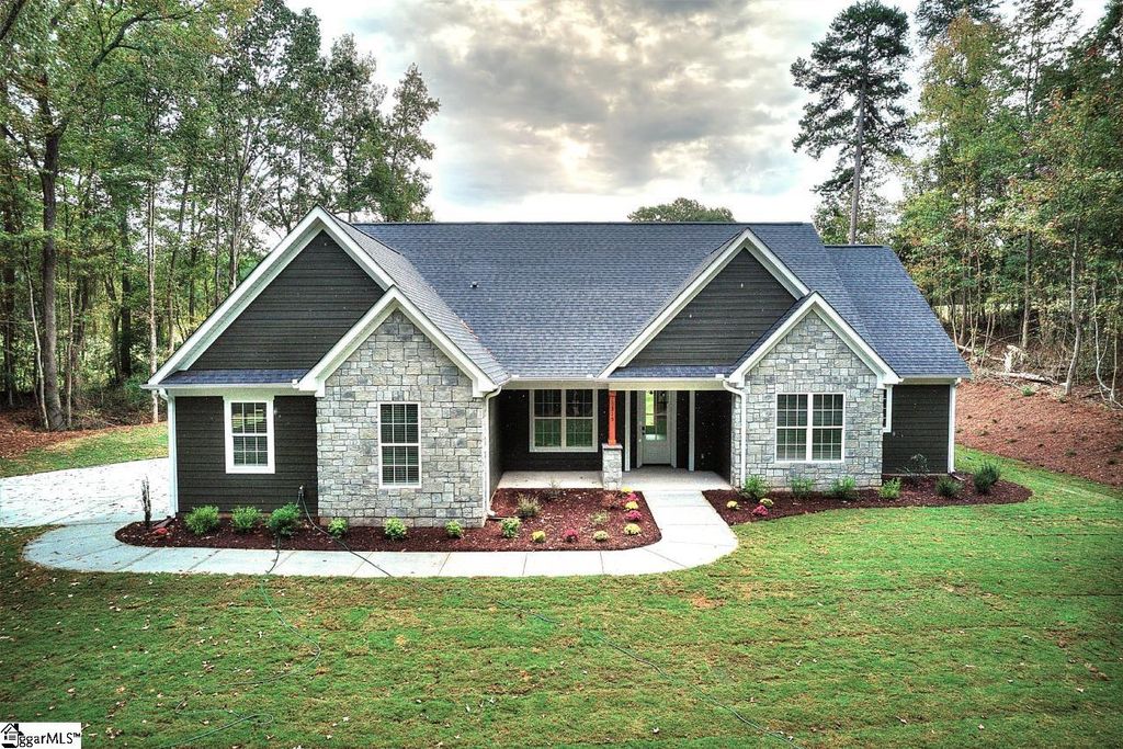 315 Lakefront Drive, Anderson, SC 29626