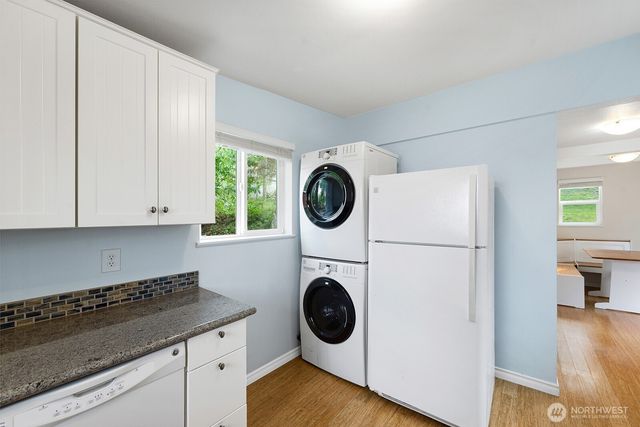 14274 Olympic Drive SW, Vashon, WA 98070