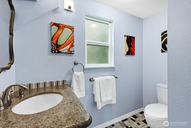 14274 Olympic Drive SW, Vashon, WA 98070