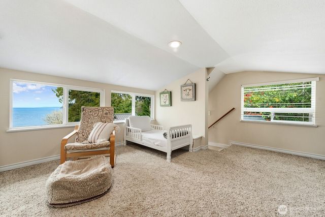 14274 Olympic Drive SW, Vashon, WA 98070