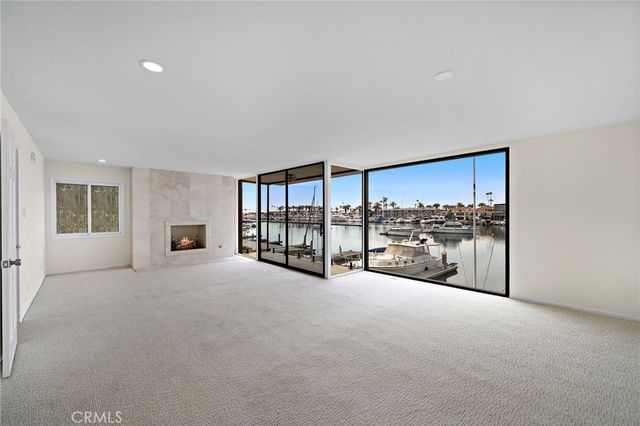 205 Via Lido Soud, Newport Beach, CA 92663