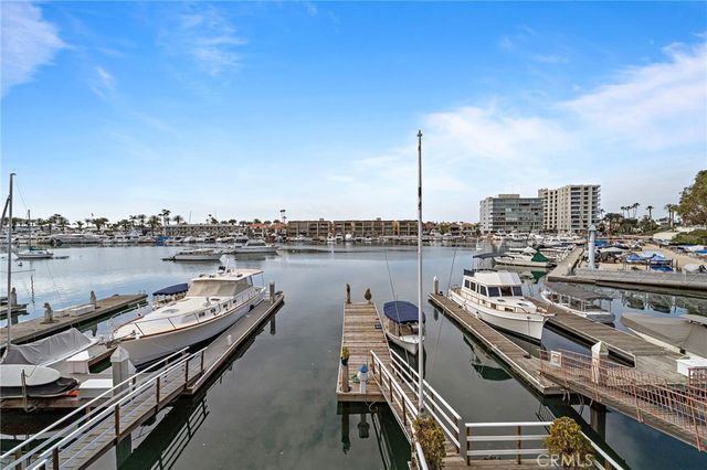 205 Via Lido Soud, Newport Beach, CA 92663