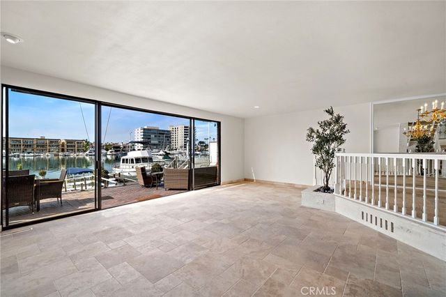 205 Via Lido Soud, Newport Beach, CA 92663