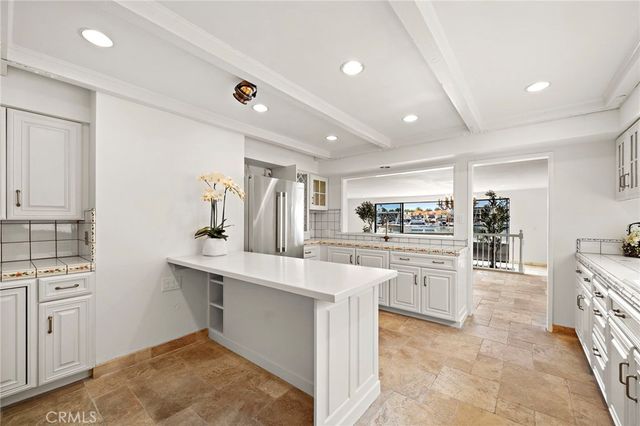 205 Via Lido Soud, Newport Beach, CA 92663