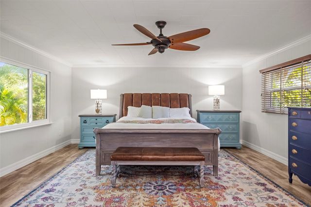 400 BROADWAY, Dunedin, FL 34698