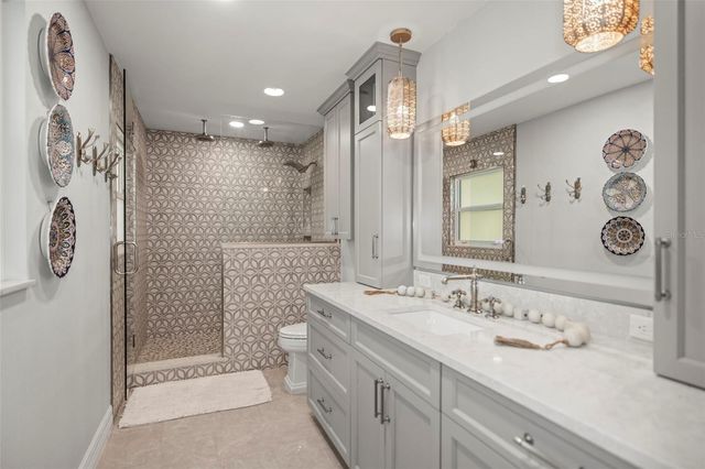 400 BROADWAY, Dunedin, FL 34698