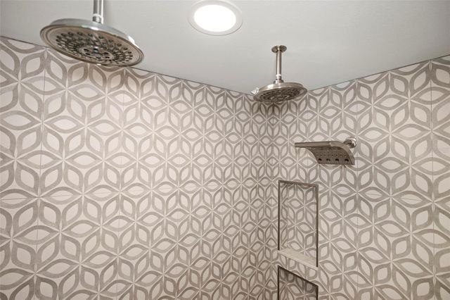 400 BROADWAY, Dunedin, FL 34698