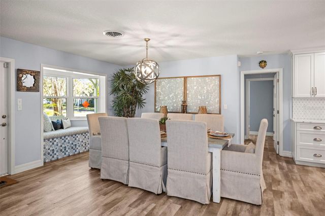 400 BROADWAY, Dunedin, FL 34698