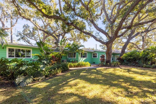 400 BROADWAY, Dunedin, FL 34698