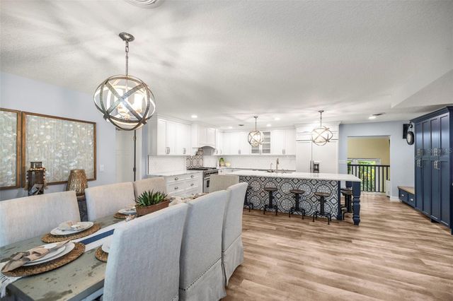 400 BROADWAY, Dunedin, FL 34698