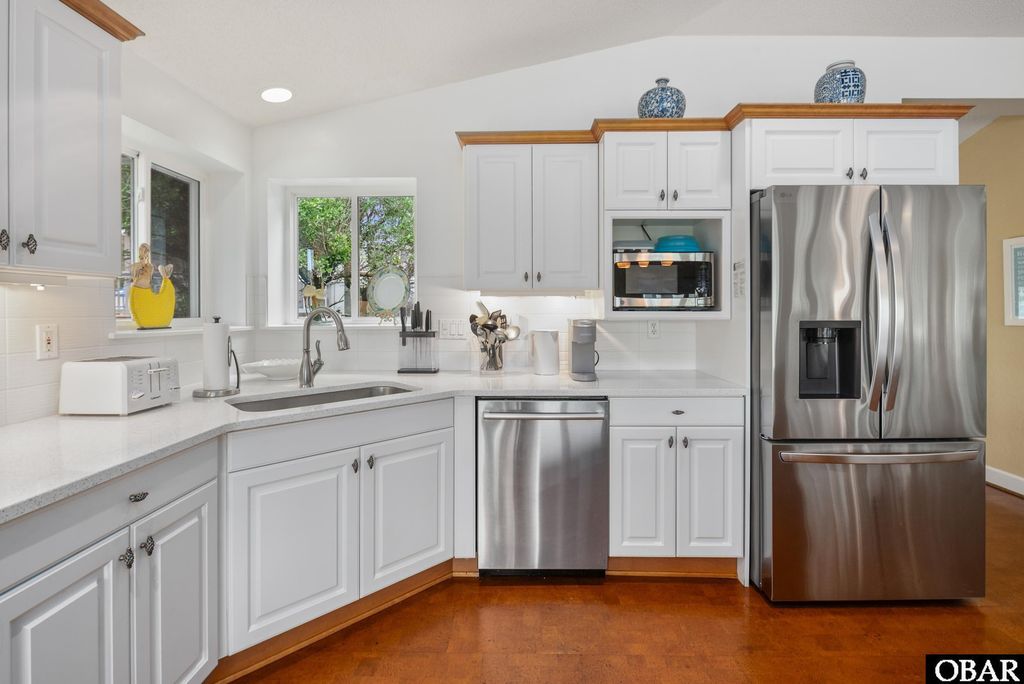 Image 14 of property listing at 1129 Morris Drive Lot 735, Corolla, NC 27927