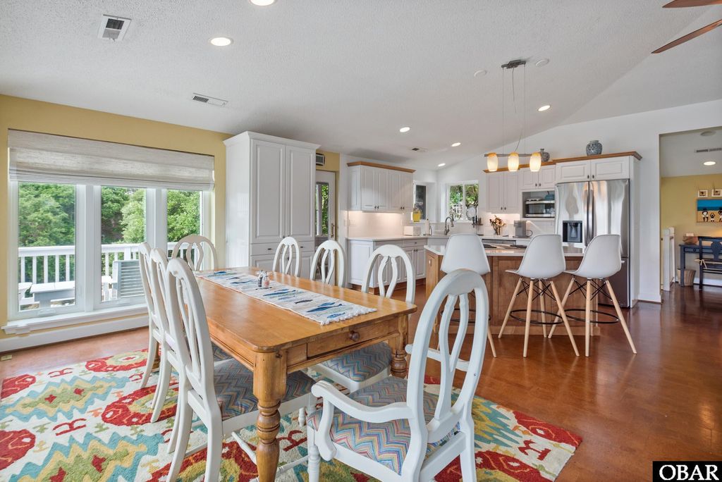 Image 4 of property listing at 1129 Morris Drive Lot 735, Corolla, NC 27927