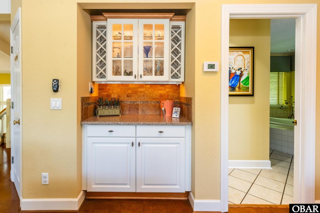Image 9 of property listing at 1129 Morris Drive Lot 735, Corolla, NC 27927