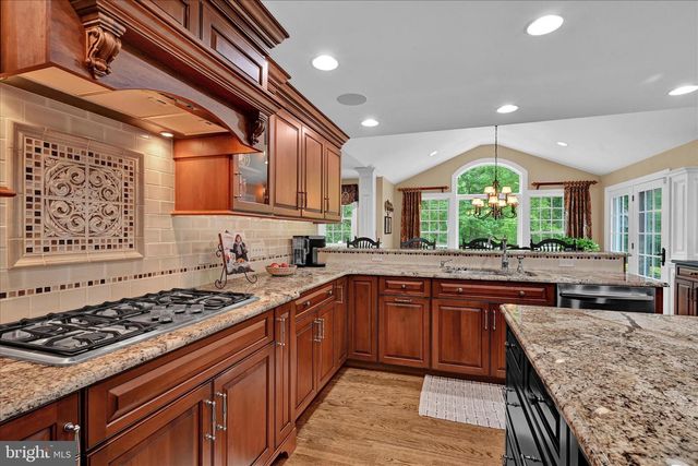 451 CASSATT RD, Berwyn, PA 19312