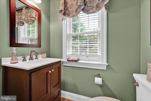 451 CASSATT RD, Berwyn, PA 19312