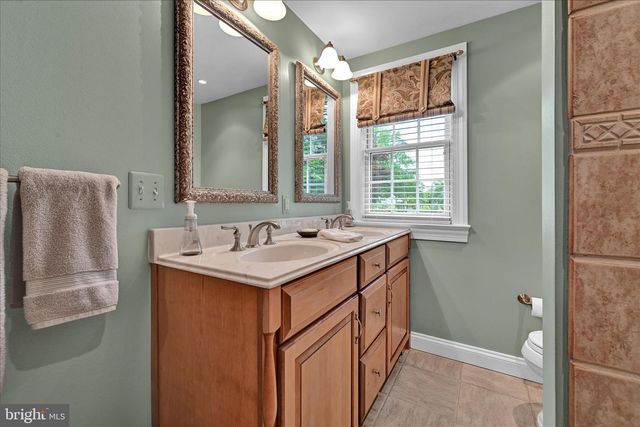 451 CASSATT RD, Berwyn, PA 19312