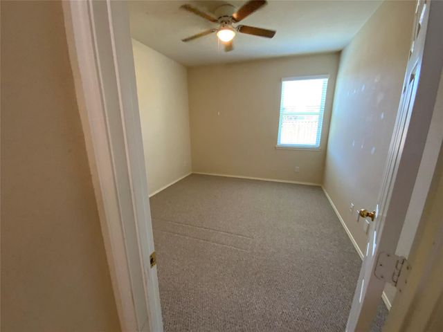 1125 Shadowridge Circle, Lewisville, TX 75067