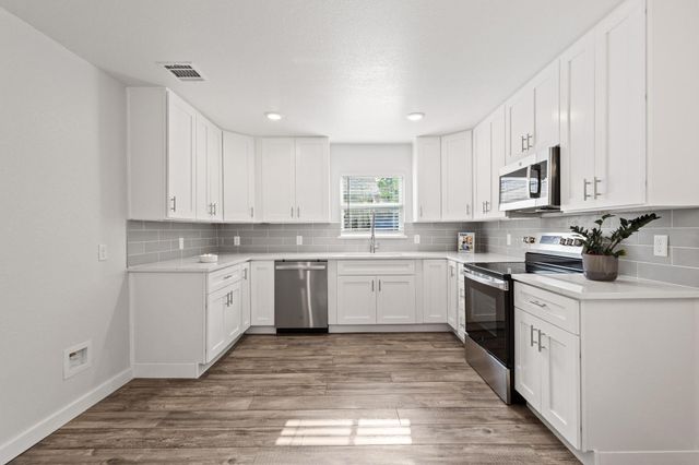 1005 W Bullock Street, Denison, TX 75020
