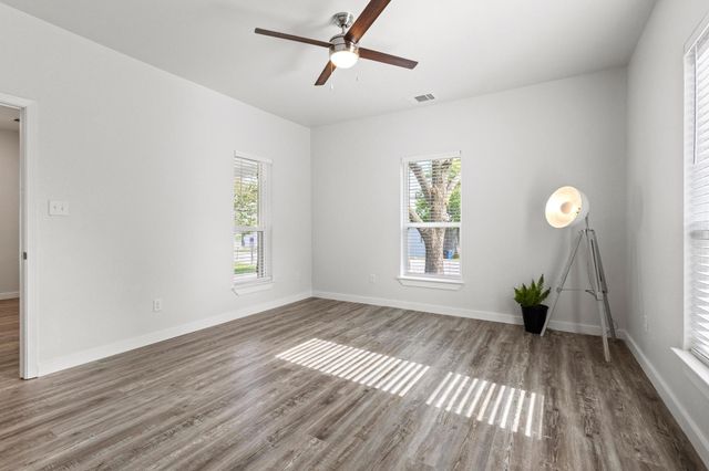 1005 W Bullock Street, Denison, TX 75020