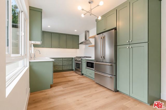 7968 Norton Avenue 1, West Hollywood, CA 90046