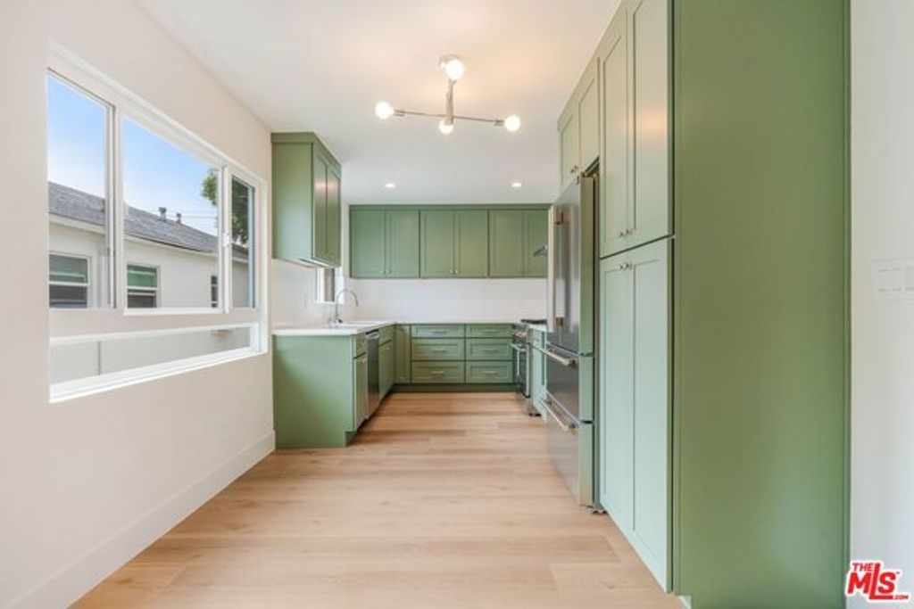7968 Norton Avenue 1, West Hollywood, CA 90046