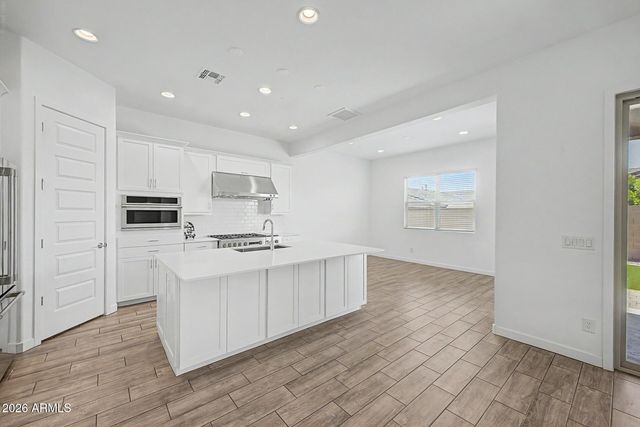 9416 S 41ST Drive, Laveen, AZ 85339